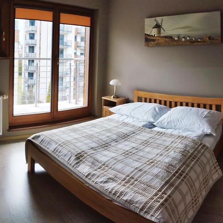 אוסטראון Apartament Kameralny מראה חיצוני תמונה
